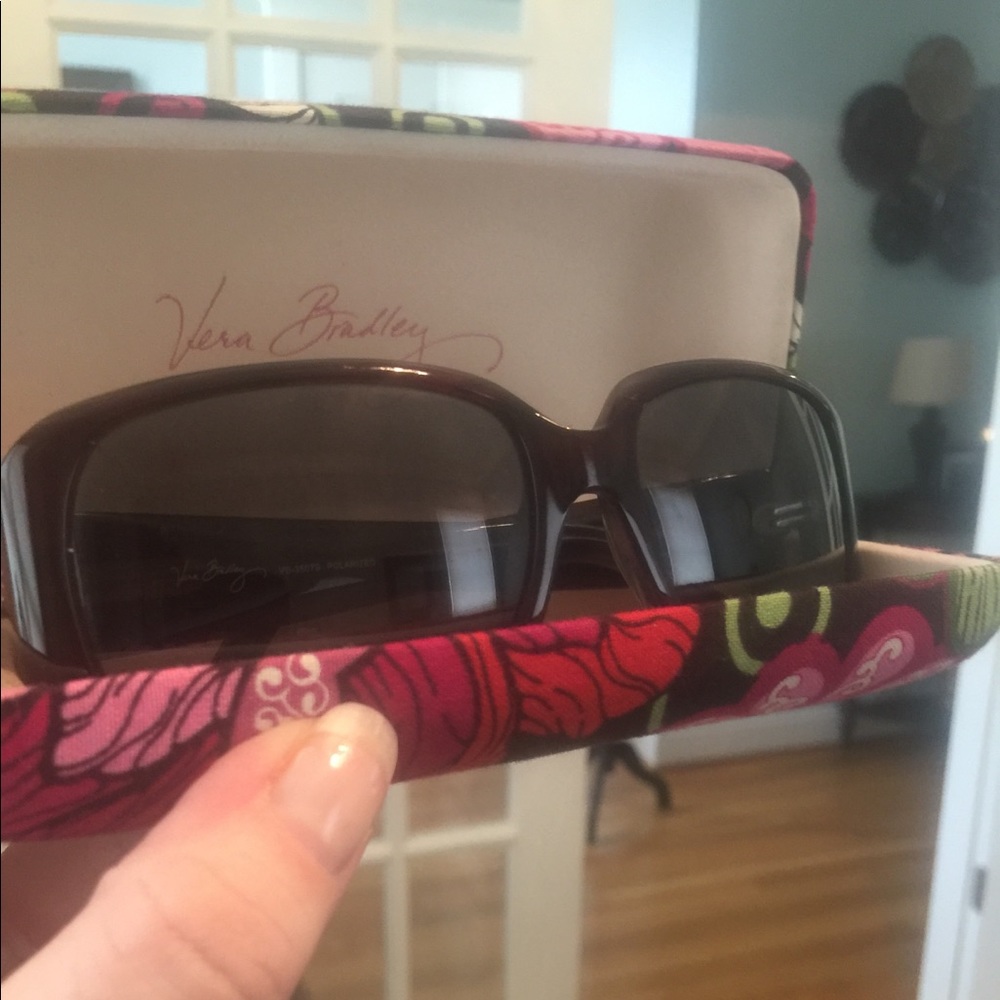 Vera Bradley Polarized sunglasses w/matching case!